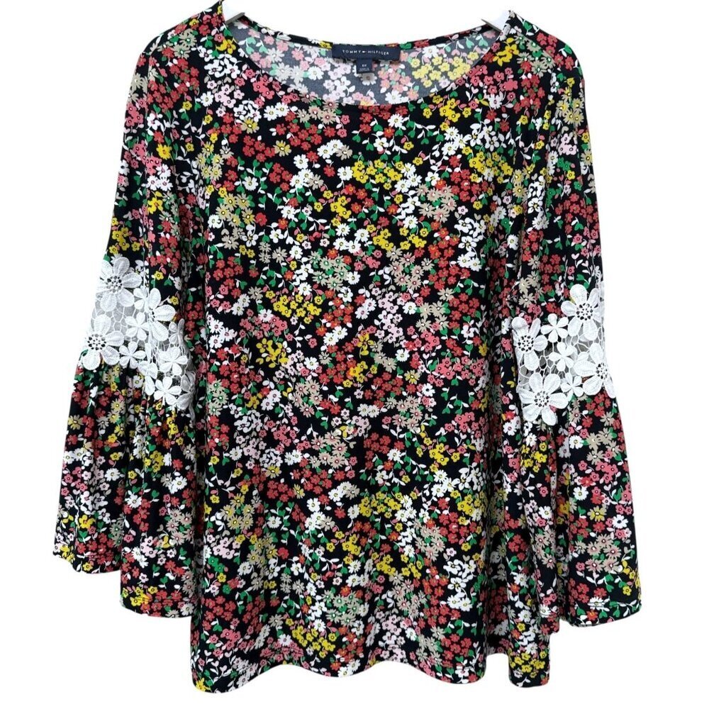 TOMMY HILFIGER Floral Stretch Top Plus Size 0X Black Stretch Daisy Lace Sleeve